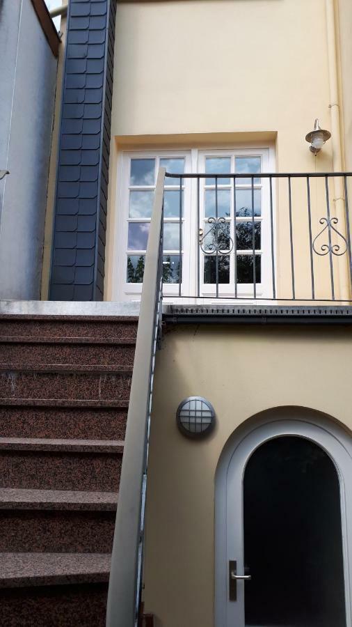 Turmhaus In Der Altstadt رنتلن المظهر الخارجي الصورة